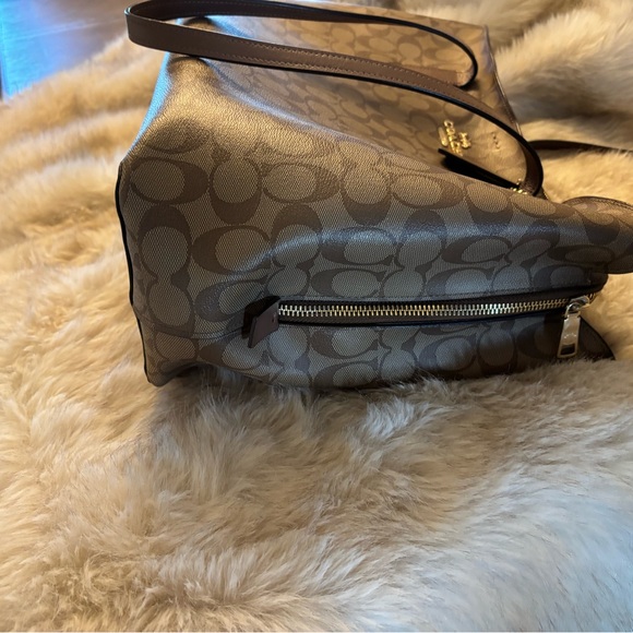 Coach Tan and Brown Signature Tote - Picture 6 of 8